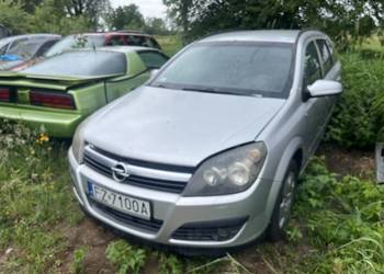 Opel astra h 3 na części lub w całości