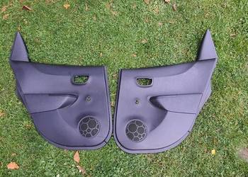 Yaris III Boczek Drzwi Tył Lewy Prawy 67673-0D030 ; 67674-0D030