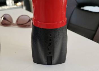 Tesla adapter 1024110-02-A