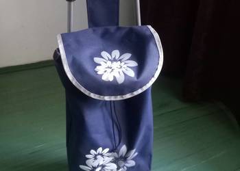 Lekki wózek zakupowy