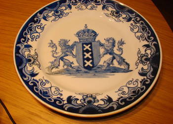 porcelanowy talerz herbowy