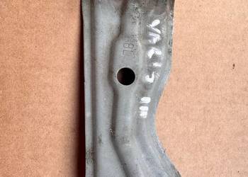 Wspornik mocowanie błotnika Toyota Yaris III 11-20