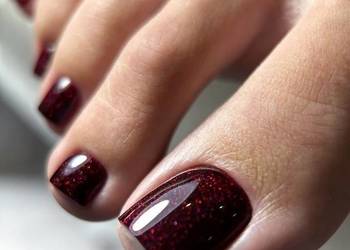 Pedicure – zdrowe i zadbane stopy przez cały rok