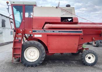 Kombajn International 943