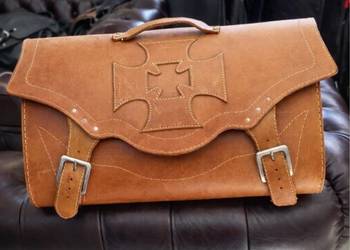 Kufer centralny skórzany