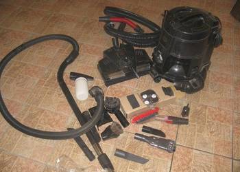 Odkurzacz Powermed FD2034 używany, sprawny i gotowy do użytku wraz z wyposa