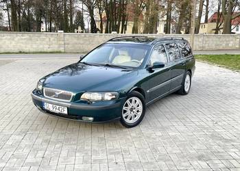 Volvo v70 2.5t benzyna 210 koni