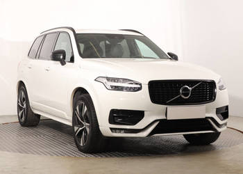 Volvo XC90 B5 AWD