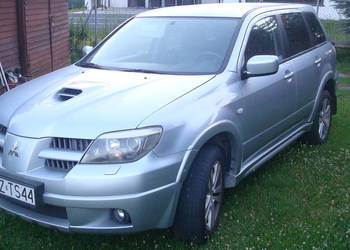 mitsubischi outlander 2.0T 202KM - 186tys.km
