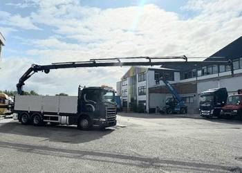 Skrzynia 6x4 z dzwigiem Scania G 440