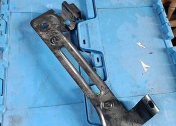 WSPORNIK PODPORA BŁOTNIKA PRAWA AUDI Q7 4M0821432