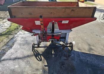 Rozsiewacz Nawozu Diadem 800 l 15 m