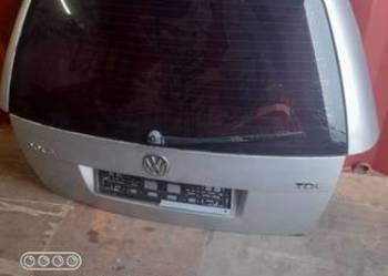 BORA kombi,GOLF 4 kombi.TYLNA KLAPA