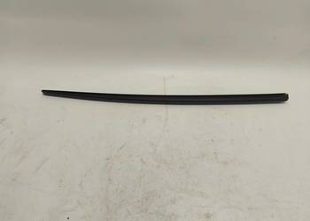 Audi A7 II 4K8 4M0 TFSI LISTWA SZYBY PRAWA 4K8854327 Audi A7 II 4K8 4M0 TFSI LISTWA SZYBY PRAWA 4K8854327