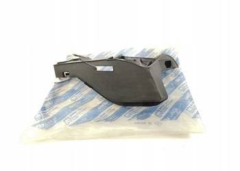 PLASTIK BAGAŻNIKA PRAWY LANCIA Y10 88-95 ORYGINAŁ