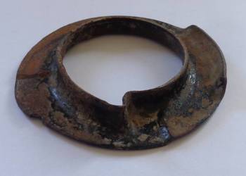 Podkładka sprężyny tył quattro AUDI A6 S6 C5 / PASSAT B5 OE 8E0512109C