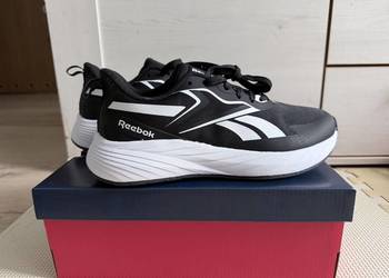 Reebok Verse - nowe