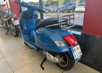 Piaggio Vespa GTS 250