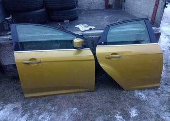 Ford Focus MK3 10- drzwi Prawe prawy przód tył TB