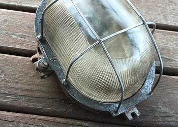 Stara lampa przemysłowa typ okn-1