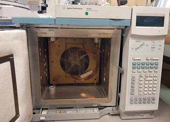 Chromatograf gazowy Agilent 6890 seria G2070AA