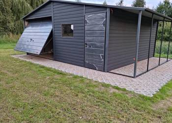 Mały Garaż Blaszany z zadaszeniem bocznym – Wiata - Garaże Blaszane  - Maj-