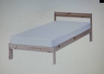 Łóżko Ikea z materacem i nakryciem