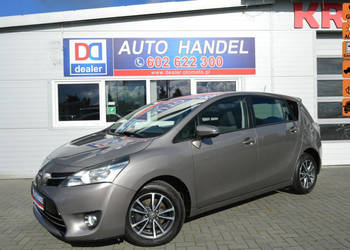 Toyota Verso 1.6 D-4D Serwisowany Panoramadach Navi Kamera Bluetooth 207 t…