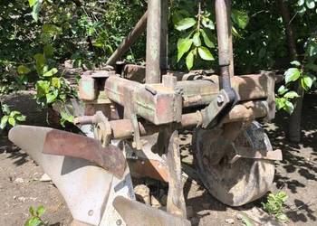 Sprzedam pług dwuskibowy