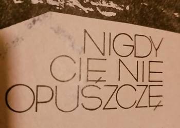 Nigdy cię nie opuszczę Szczygieł książki Warszawa księgarnia