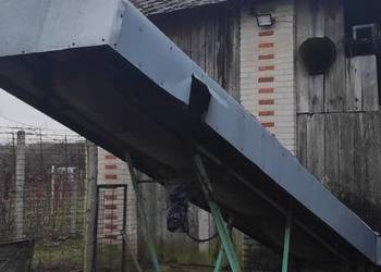 Taśmociąg do chmielu itp