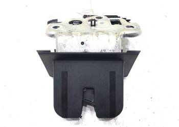 ZAMEK KLAPY TYŁ SKODA RAPID Hatchback 5E0827505