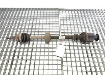 PÓŁOŚ PRAWY PRZÓD RENAULT TWINGO II 8200684084 1.2 76KM PRZEGUB