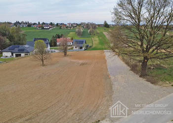 Działka budowlana, 33x34 m, media, Kłaj-Szarów