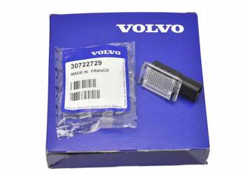 VOLVO C30 C70 S40 V50 lampka oswietlenia kabiny OE VOLVO C30 C70 S40 V50 lampka oswietlenia kabiny OE