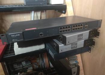 Switch zarządzalny tp-link 24 Ethernet +2sfp