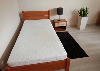 Łóżko 90x200 z materacem Rezerwacja