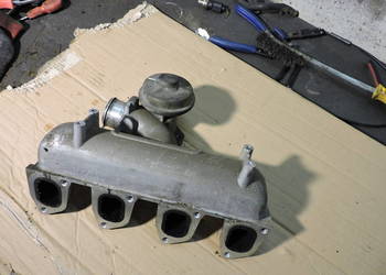 Kolektor ssący Ford focus mk1 1.8 TDCI