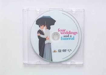 Cztery wesela i pogrzeb (flim DVD) + gratis do wyboru