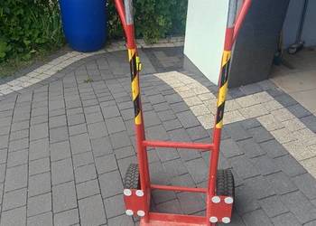 Sprzedam wózek magazynowy