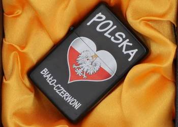 Luksusowa Zapalniczka Benzynowa Gentelo Dla Kibica W Eleganckim