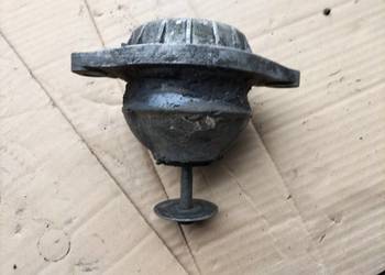 AUDI 80 B3 B4 A6 C4 KOMBI  AVANT PODUSZKA SILNIKA