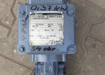 Motoreduktor  0,37 / 54 obr.