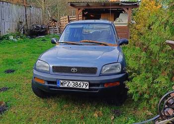 RAV4 sprzedam lub zamienię