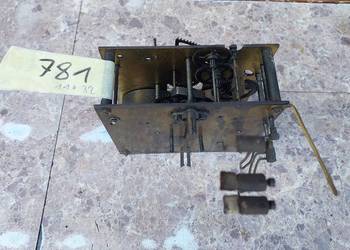 781 Mechanizm starego zegara ściennego Mauthe uszkodzony