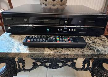 Nagrywarka DVD VHS Magnetowid Combo FUNAI TD6D-D4413DB