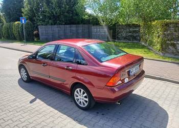 Ford Focus wersja GHIA 166.000 przebiegu 1.6 benzyna zetec se
