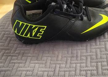 Buty piłkarskie r 29 Nike