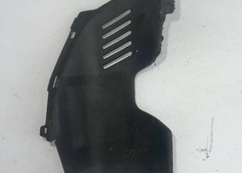 Osłona obudowa prawa Suzuki GSR 600