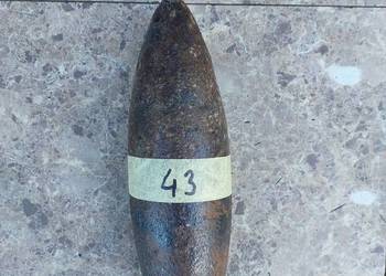 nr43 obciążnik waga starego zegara 3,6kg nr43 obciążnik waga starego zegara 3,6kg